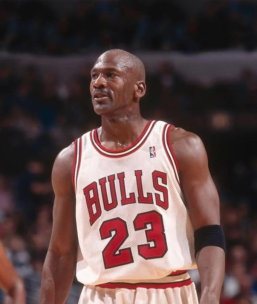 利记-篮球巨星成功卫冕得分王宝座