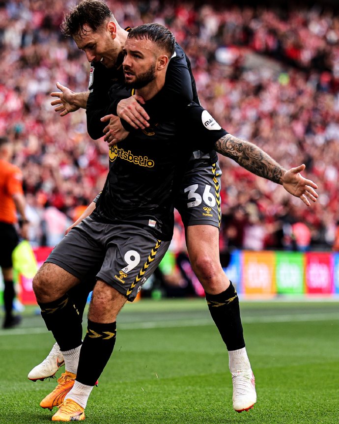 利记平台-利兹联客场击败南安普顿，保持不败纪录