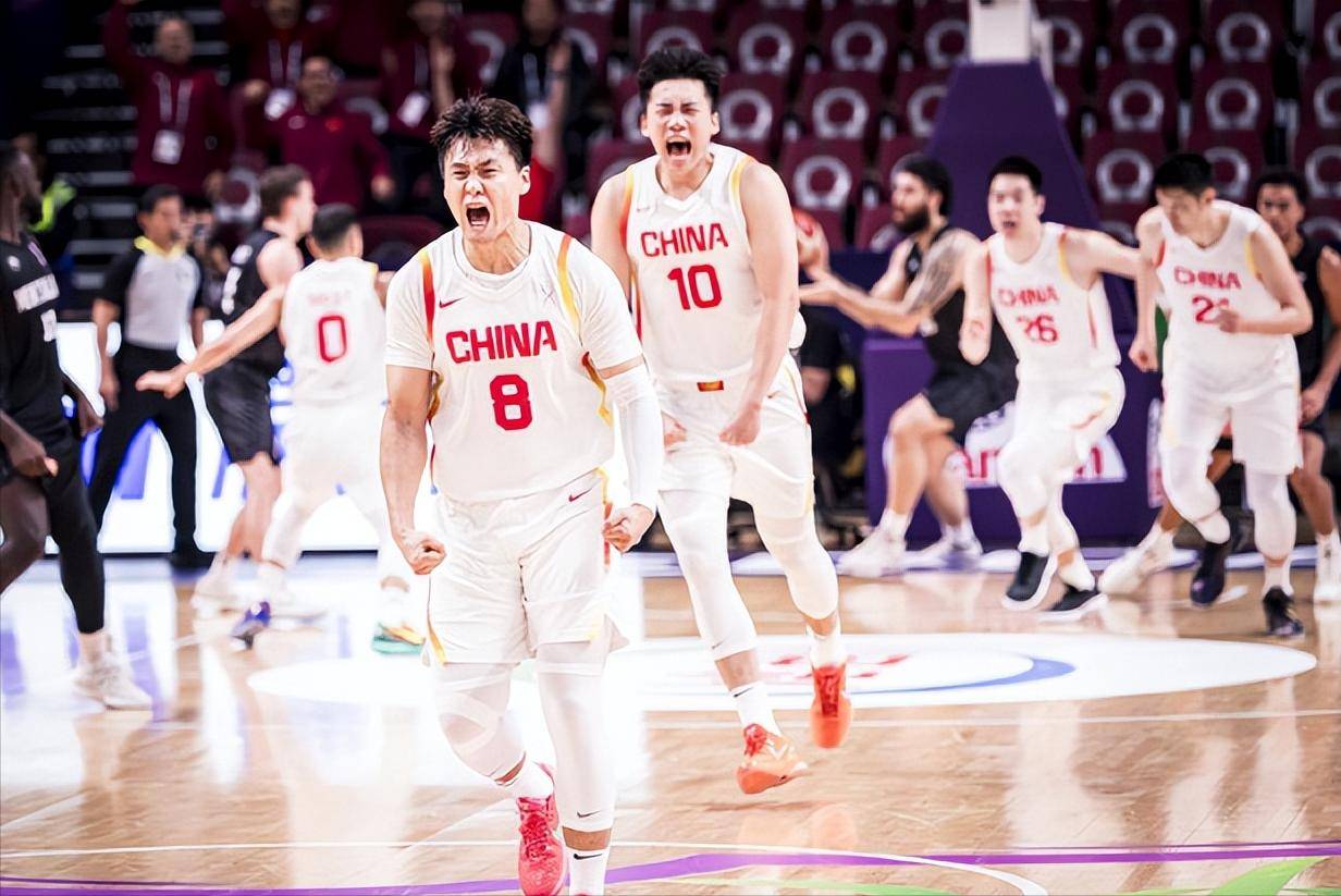 利记官网-拼尽全力！球队们的全力以赴