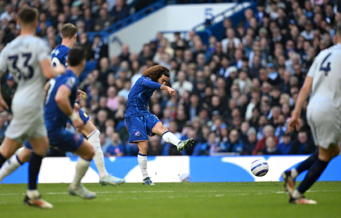 利记官方网站-切尔西主场击败对手，维持追赶势头